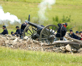 gettysburg attractions battle re enactment full resized 600